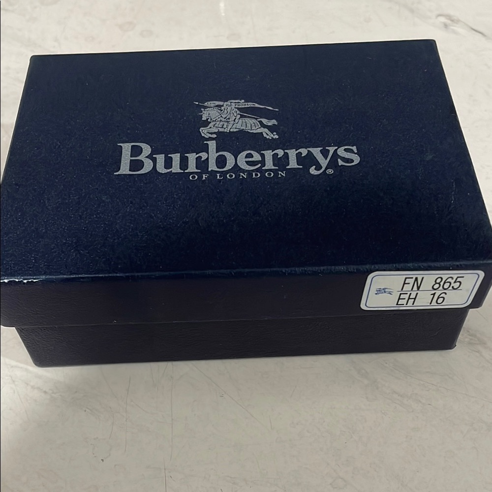 Burberry Red Card Holder with Gold Accents - Picture 5 of 5
